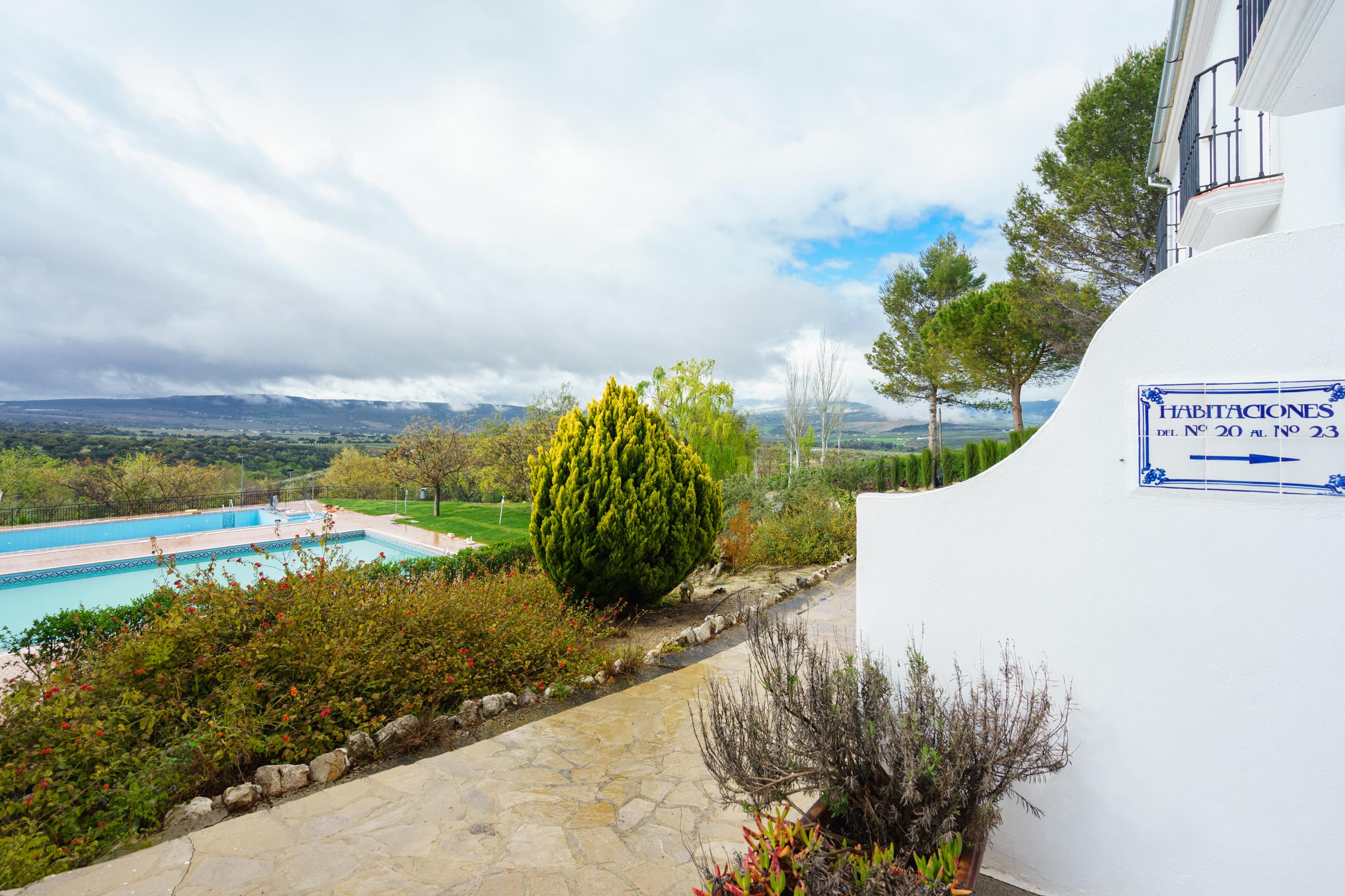 Hotel Las Errizas By Vivere Stays Alcalá del Valle Esterno foto