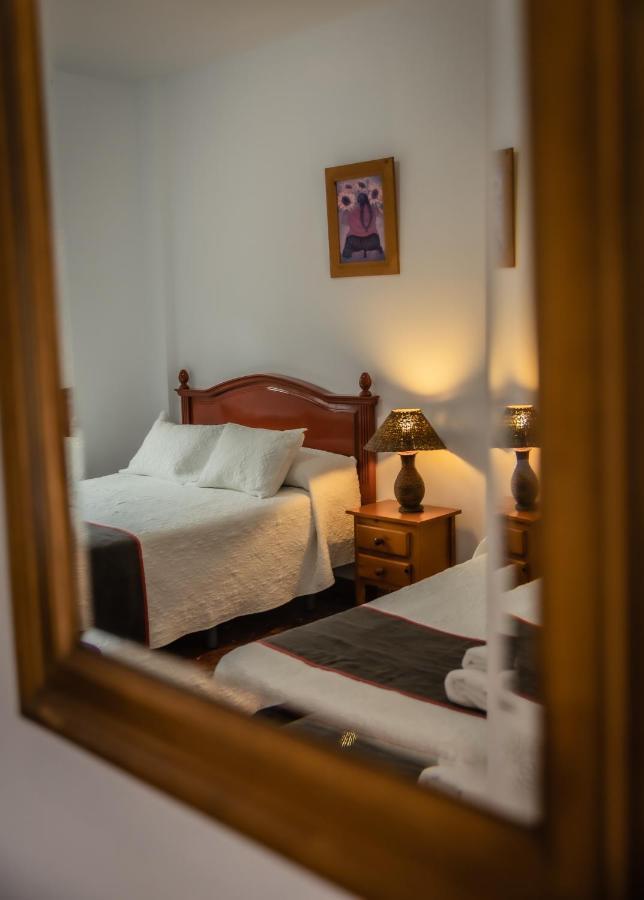 Hotel Las Errizas By Vivere Stays Alcalá del Valle Esterno foto