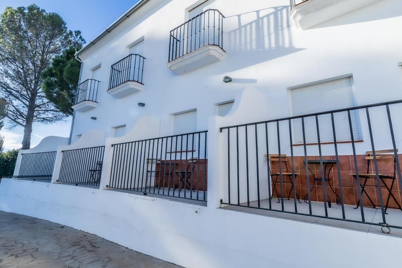 Hotel Las Errizas By Vivere Stays Alcalá del Valle Esterno foto
